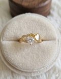 Bague Chaîne Dorée & Cœur Cristal – Acier Inoxydable Ajustable